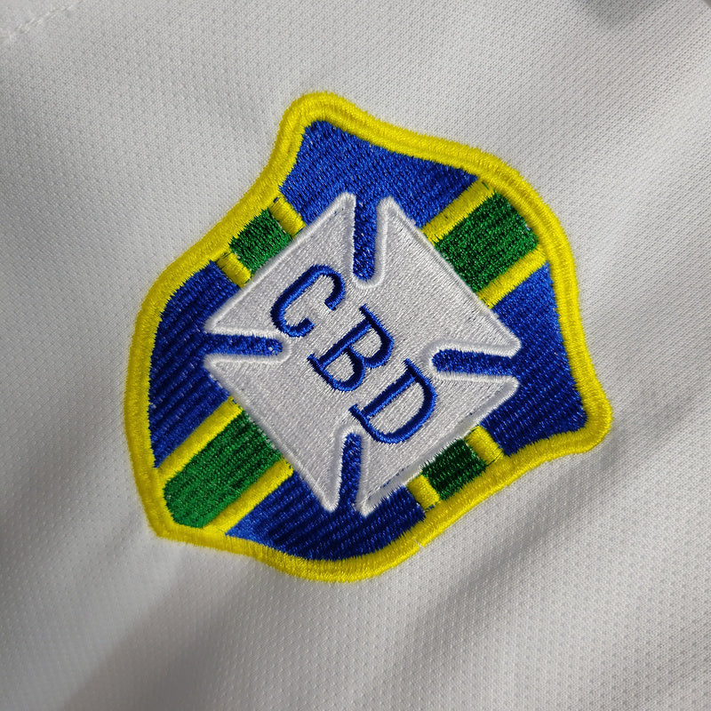 2004 Brazil White Retro
