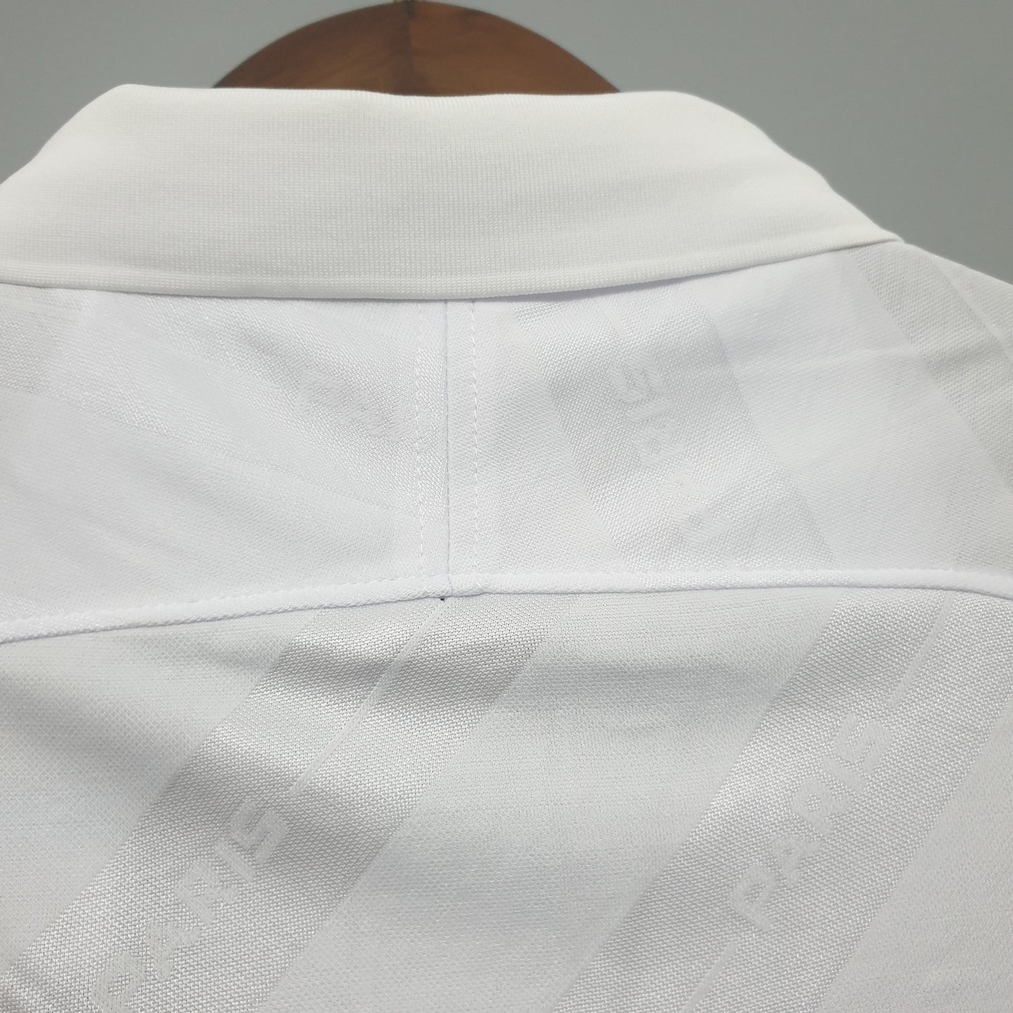 2019-20 Paris third away Retro