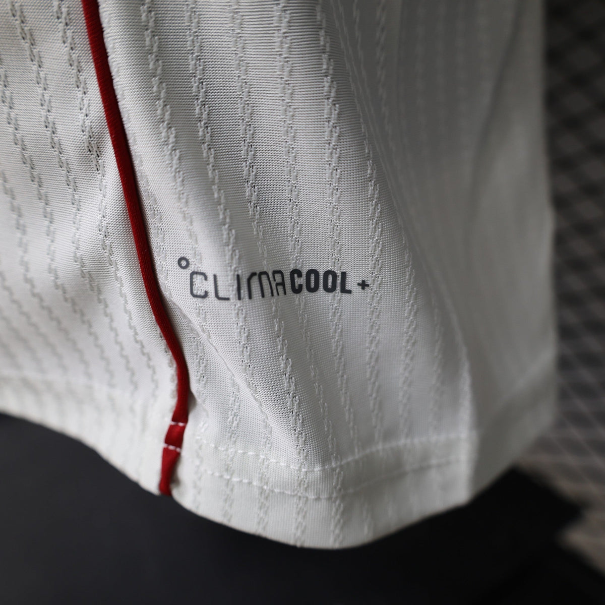 2026-27 Liverpool FC Off-White With Gold Crest Special Edition Player S-3XL