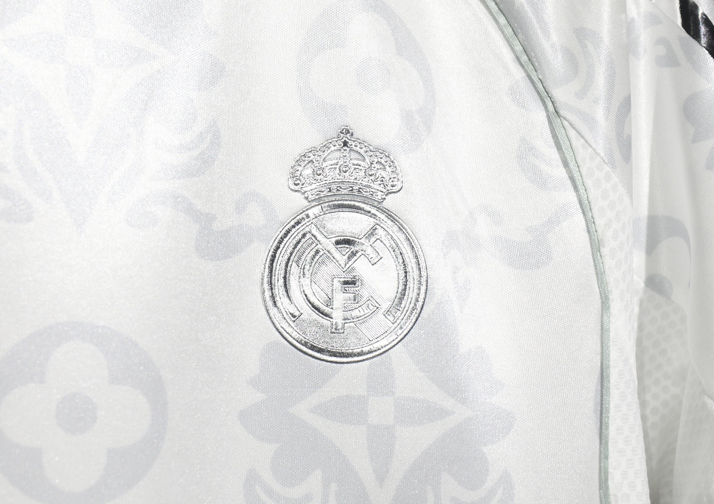 2025-26 Real Madrid LV Galaxy Light Special Player