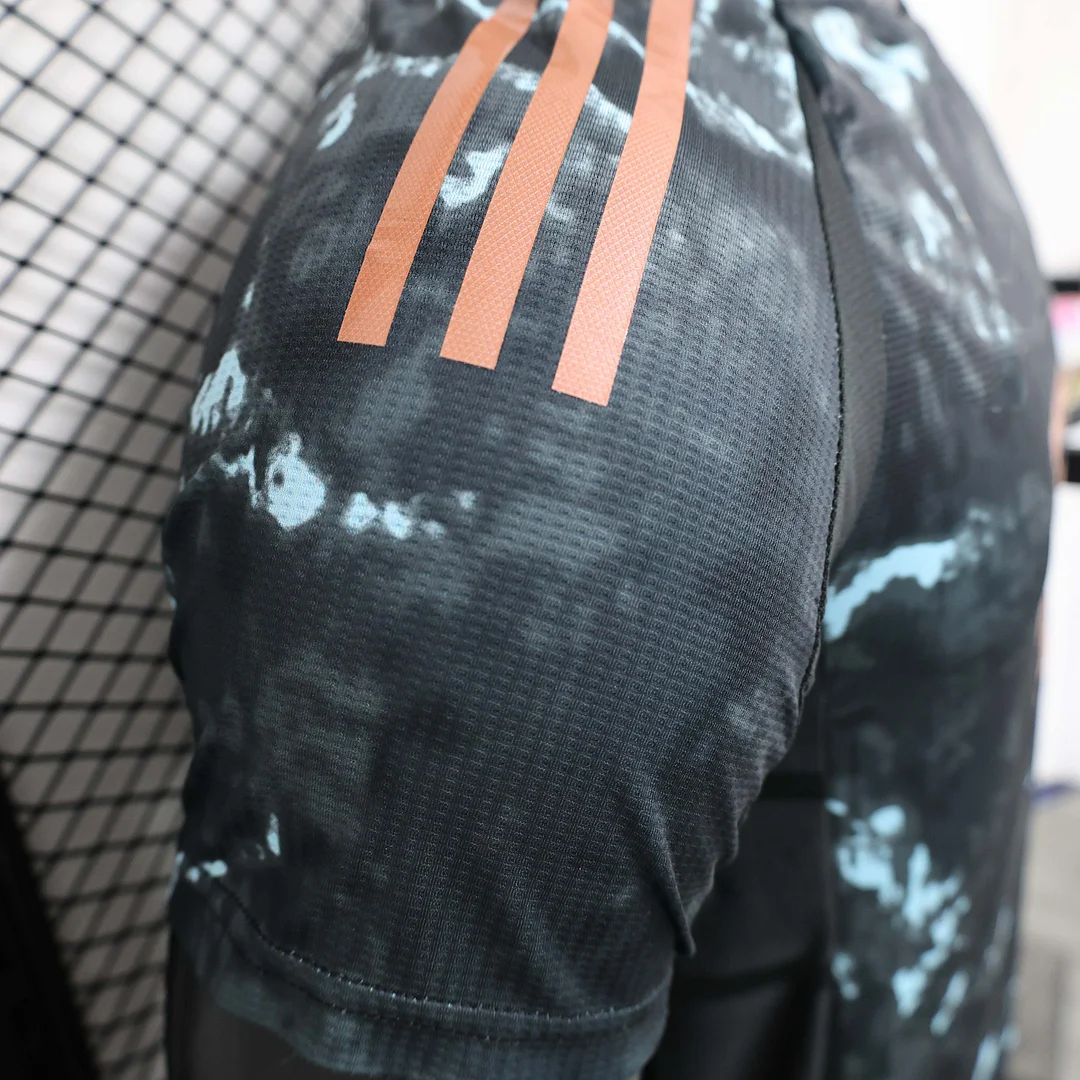 2024-25 Bayern Munich Away Player