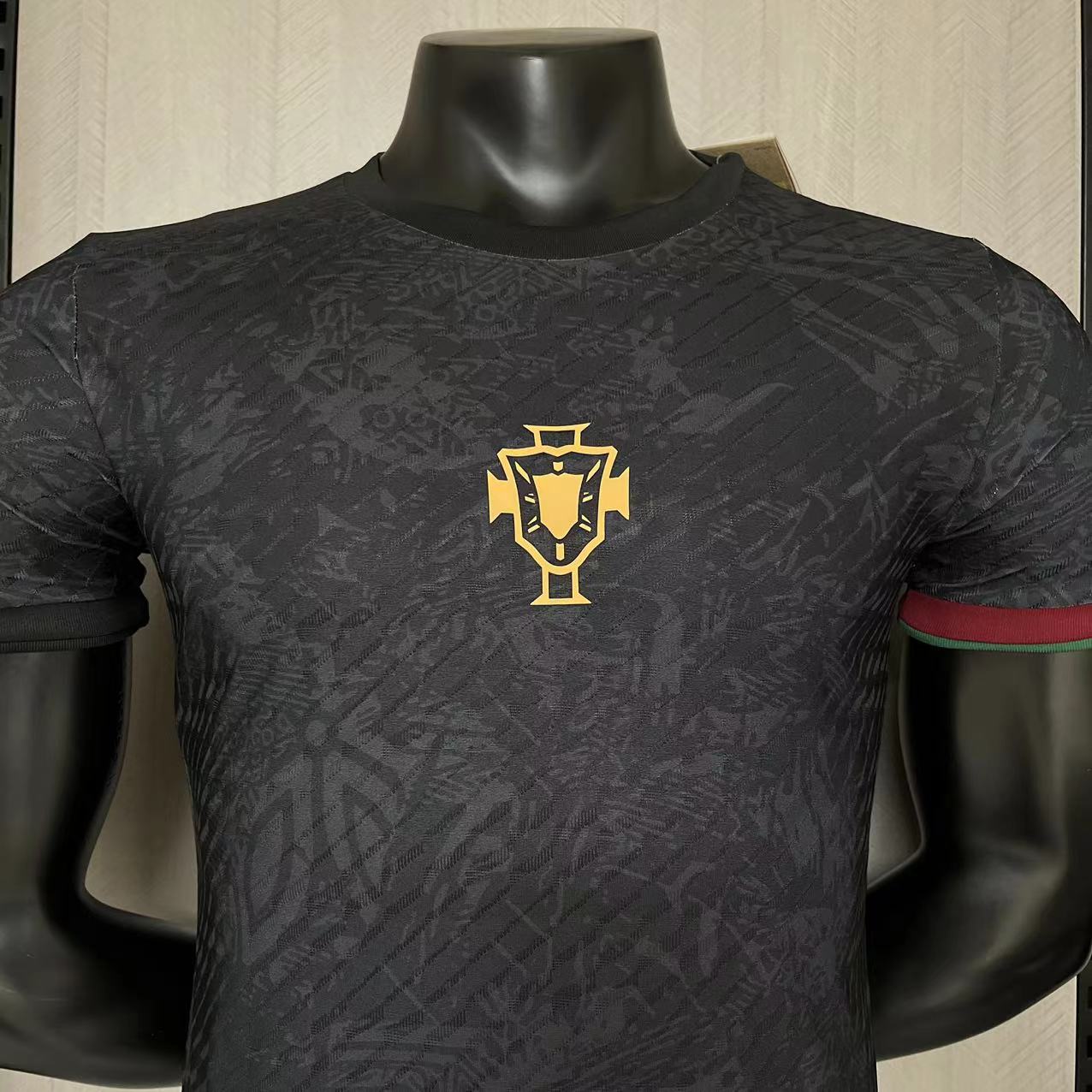 Player Edition 2023-24 Portugal Black
