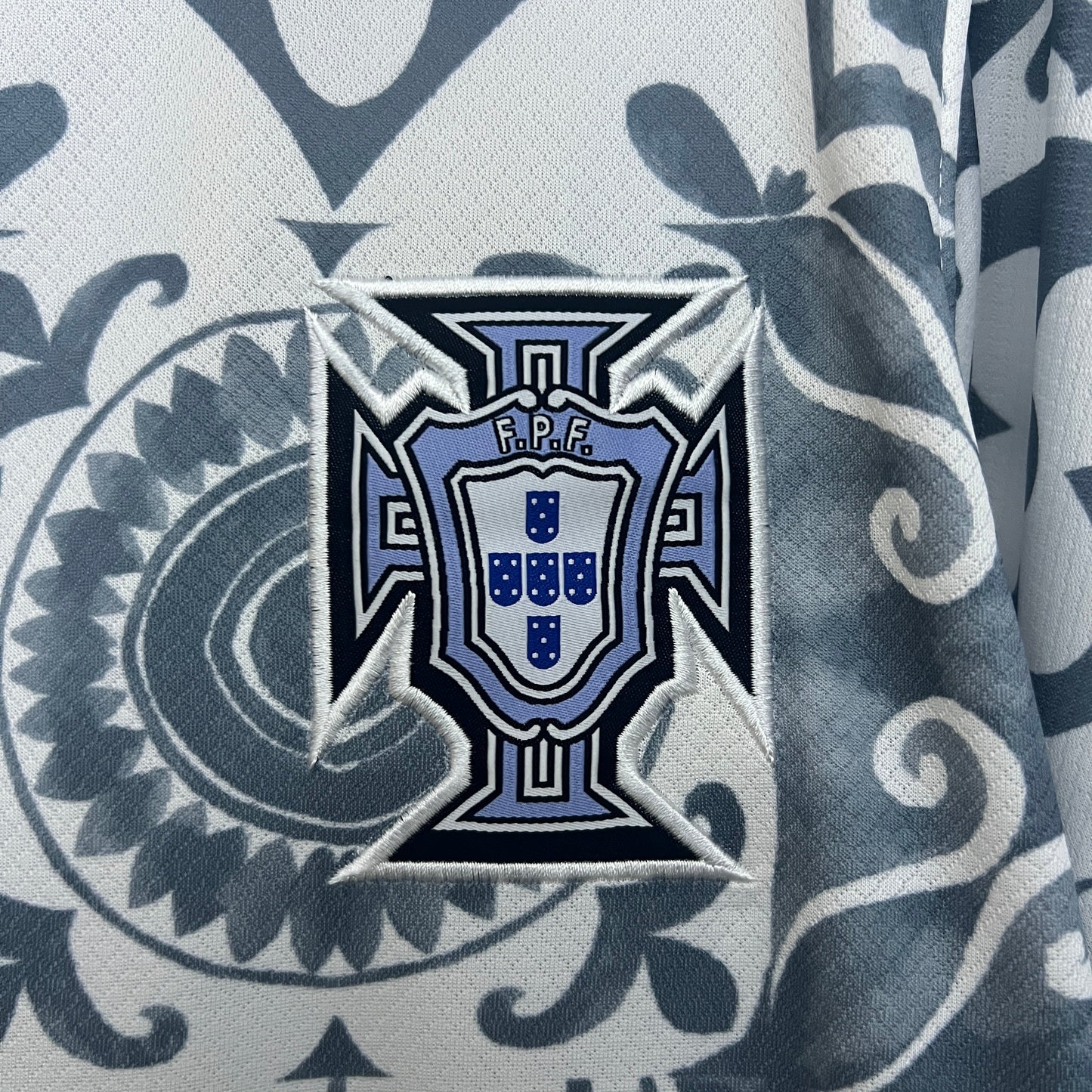 2025-26 Portugal L-V Special