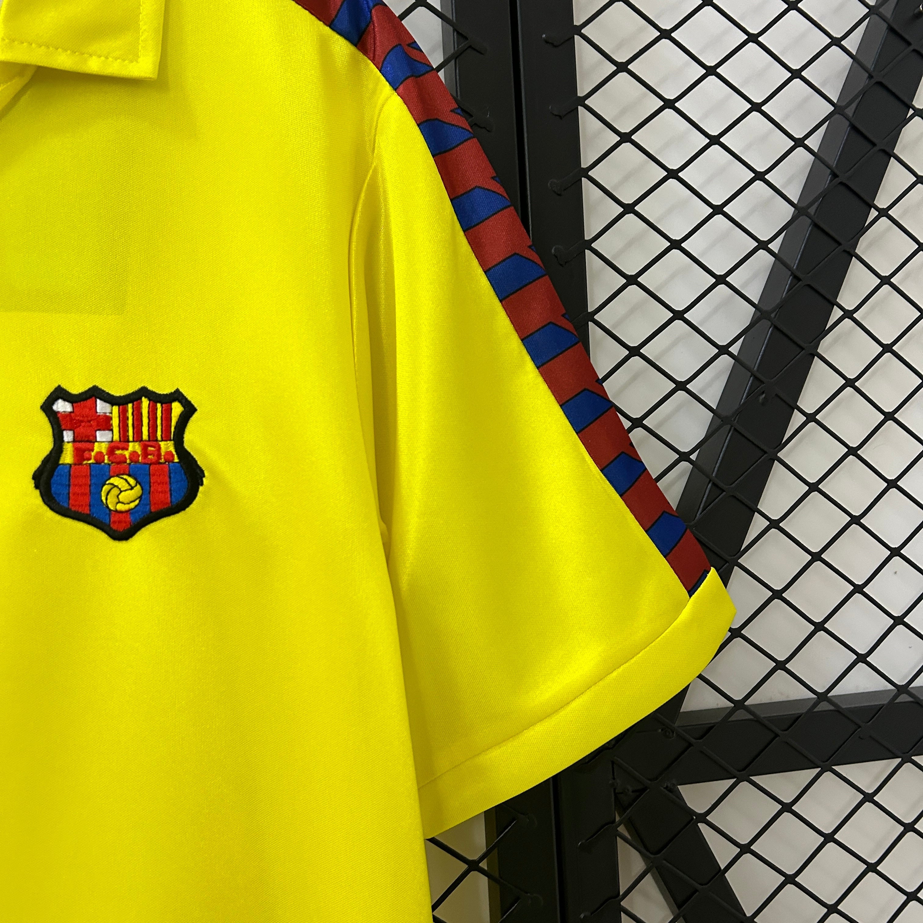 1982-84 Barcelona Home Retro