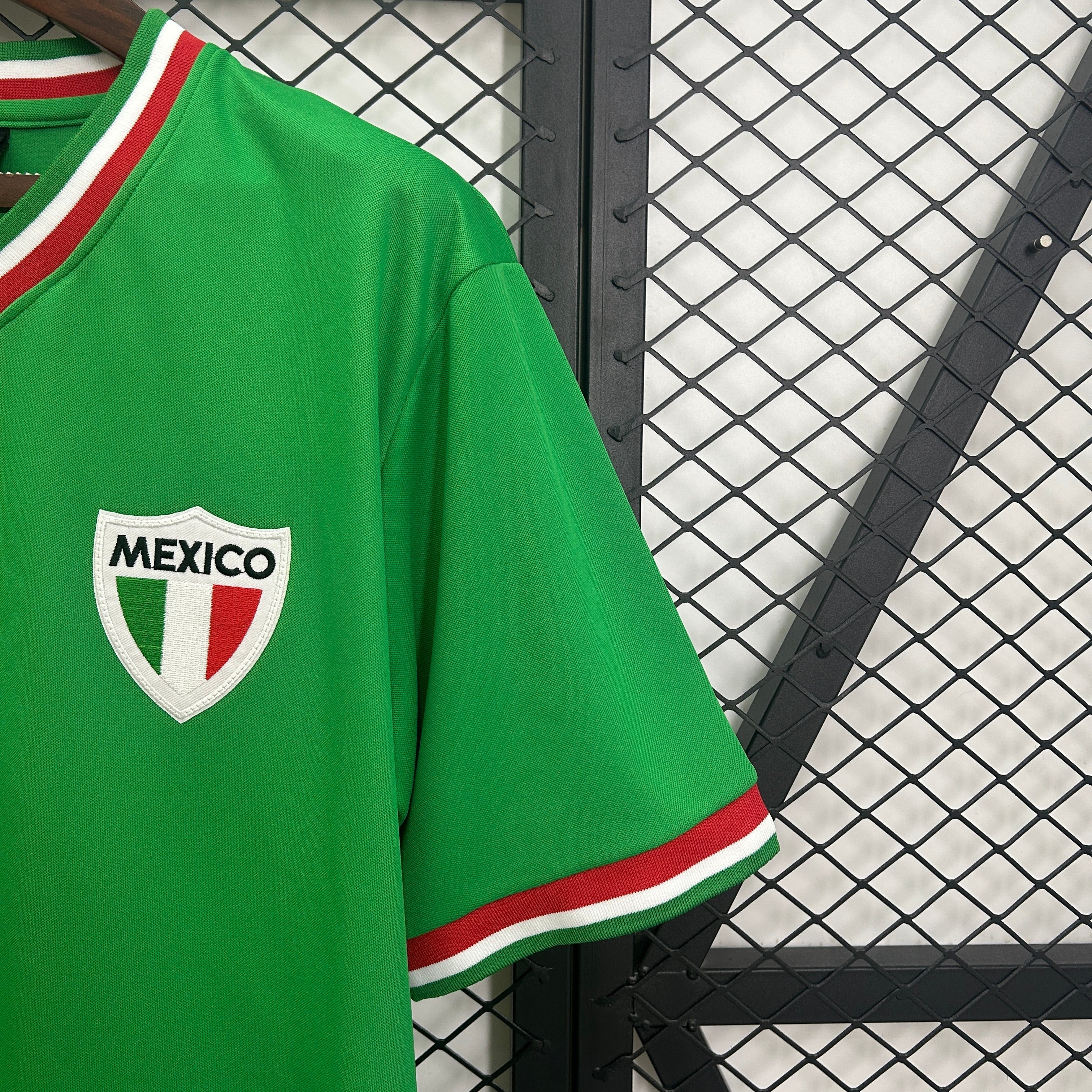1970 Mexico Home Retro
