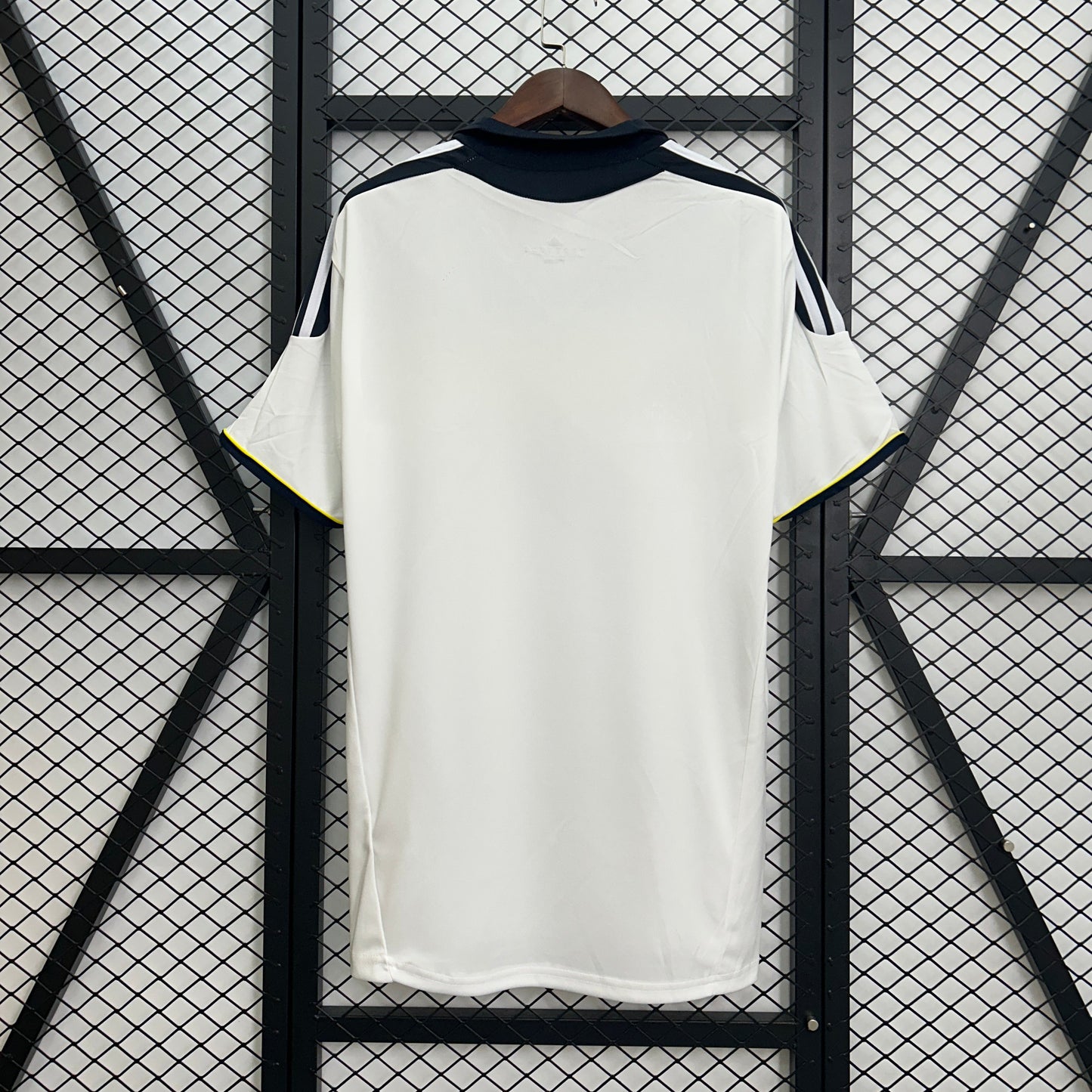 2011-12 Chelsea Third Away Retro Size