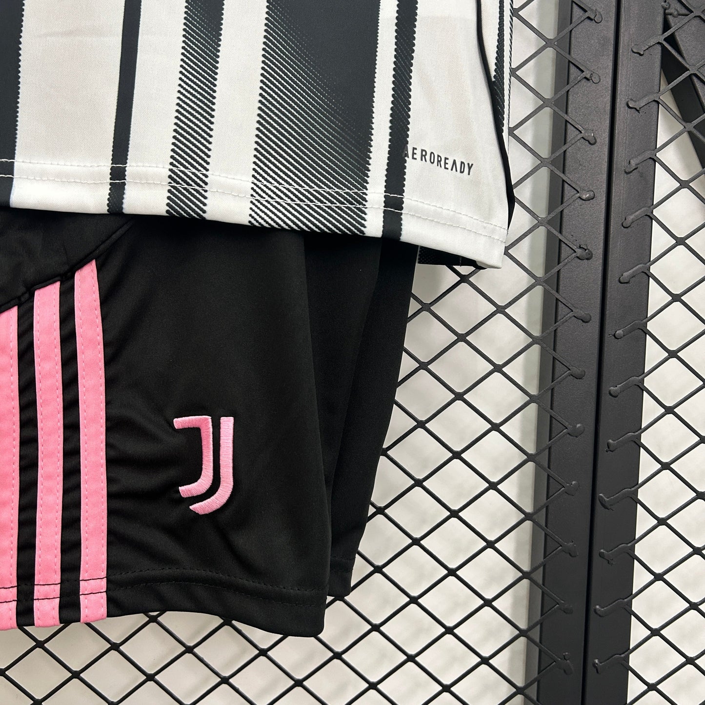 2025-26 Juventus Home KIDS 16-28