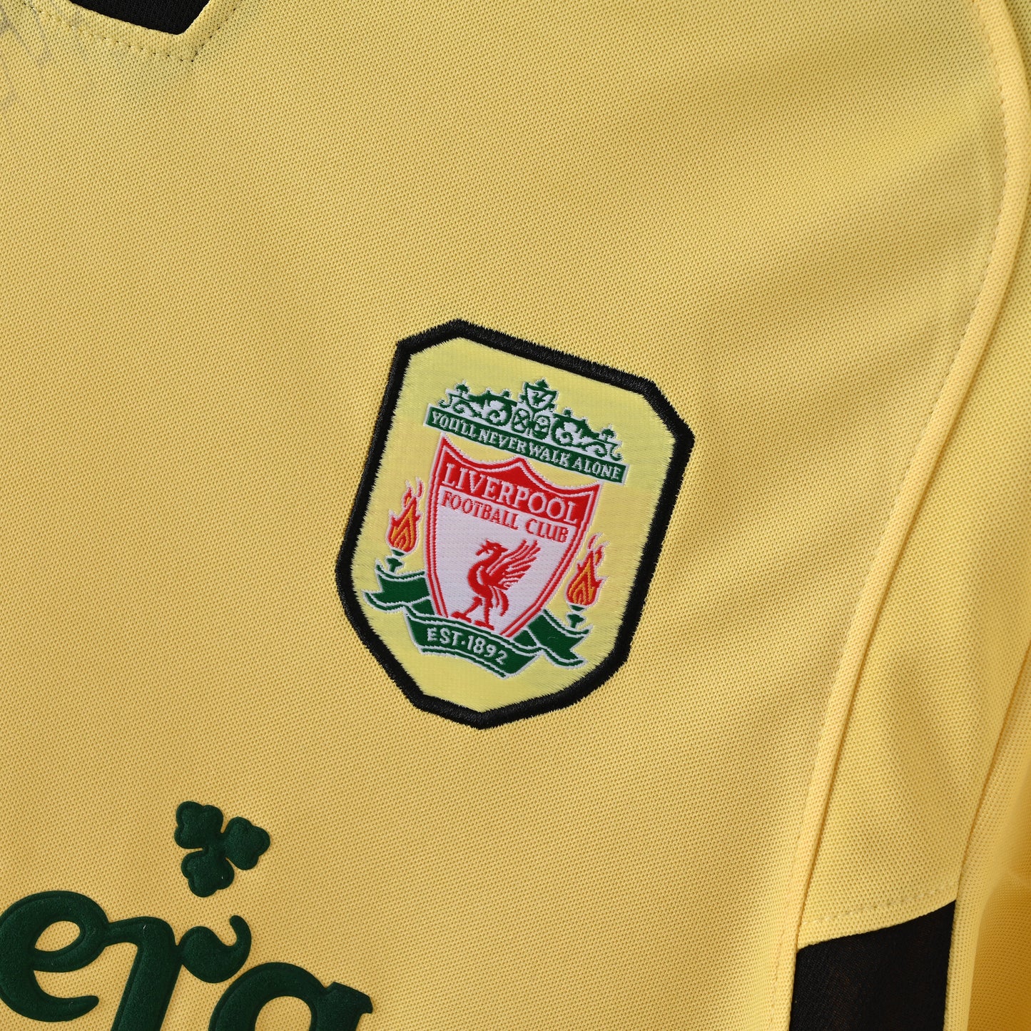 2004-05 Liverpool Away Retro