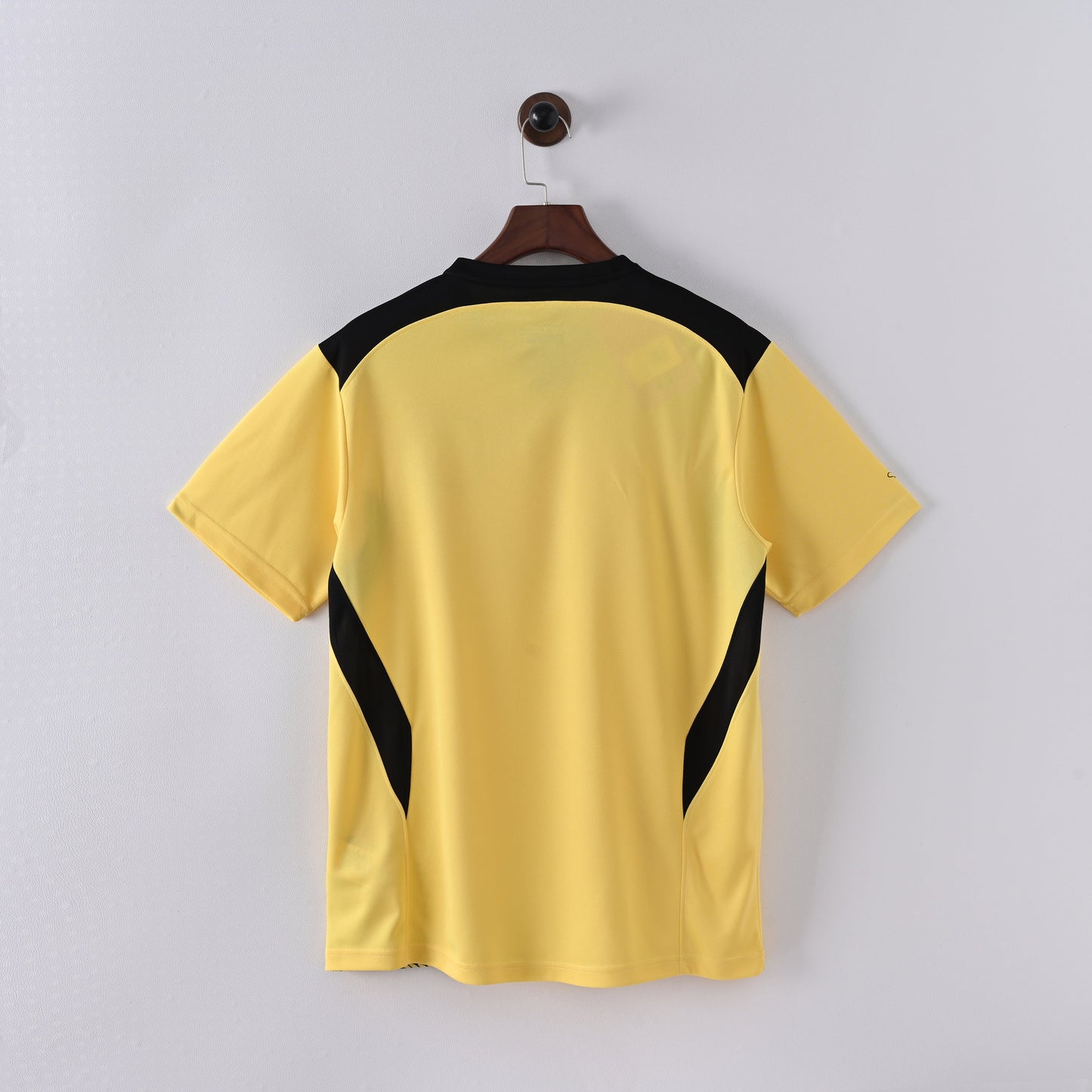 2004-05 Liverpool Away Retro