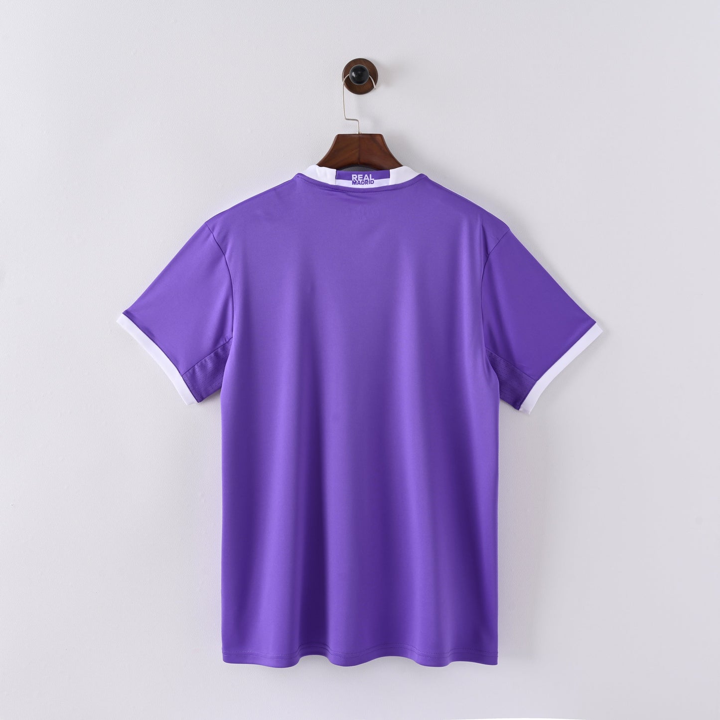 2016-17 Real Madrid Away Retro