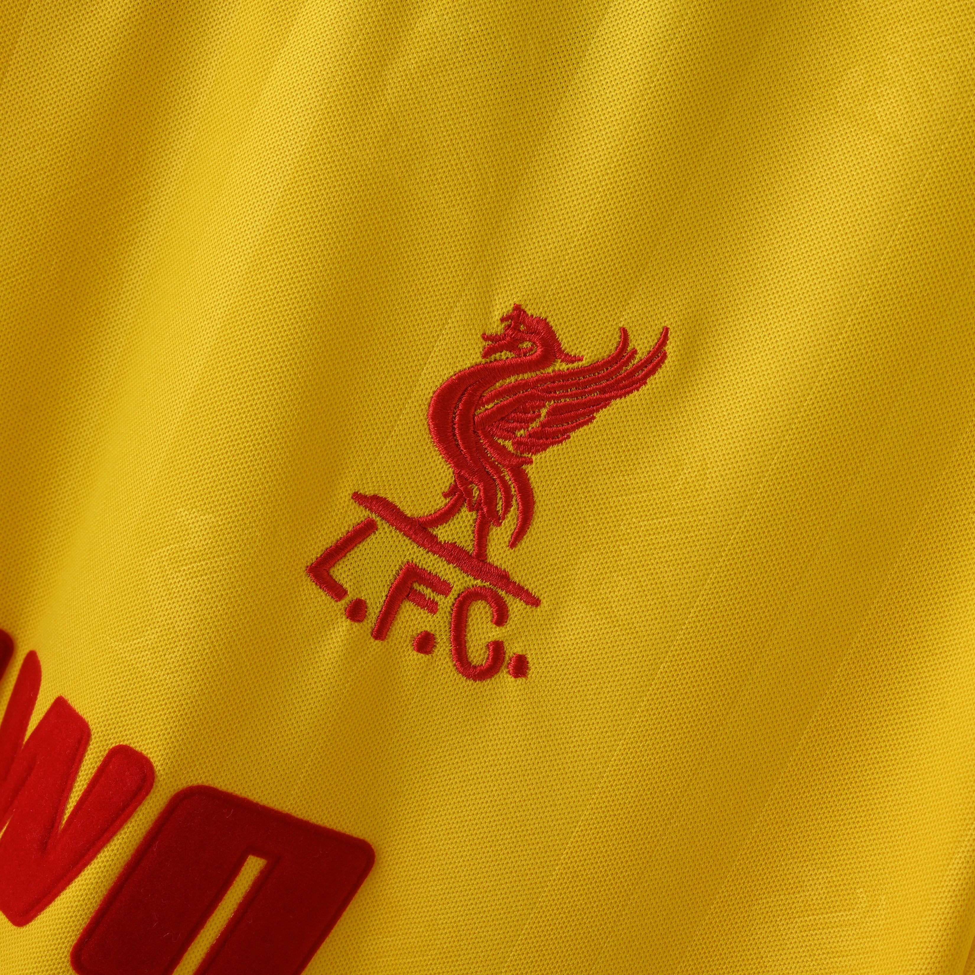 1985-32 Liverpool Away Retro