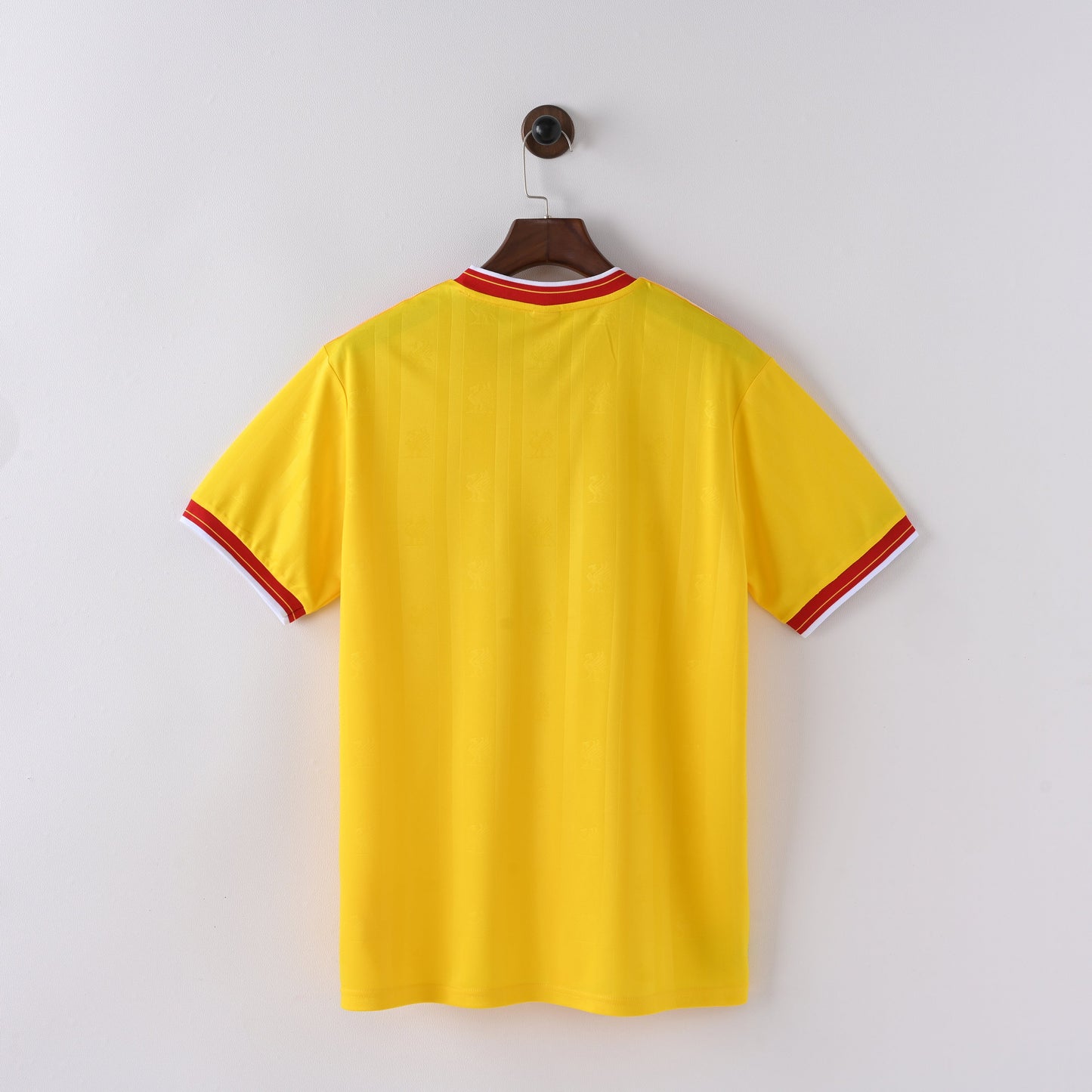 1985-32 Liverpool Away Retro