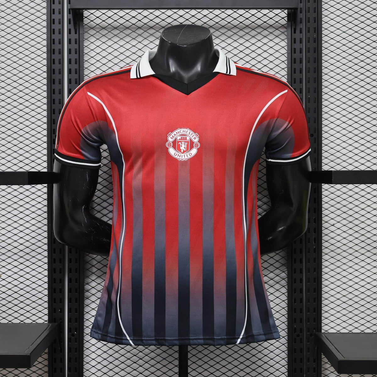 2026--27 Manchester United Casual Vintage Design Player -2XL