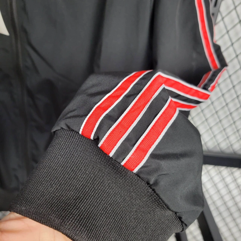 2025-26 Manchester United Black Windbreaker