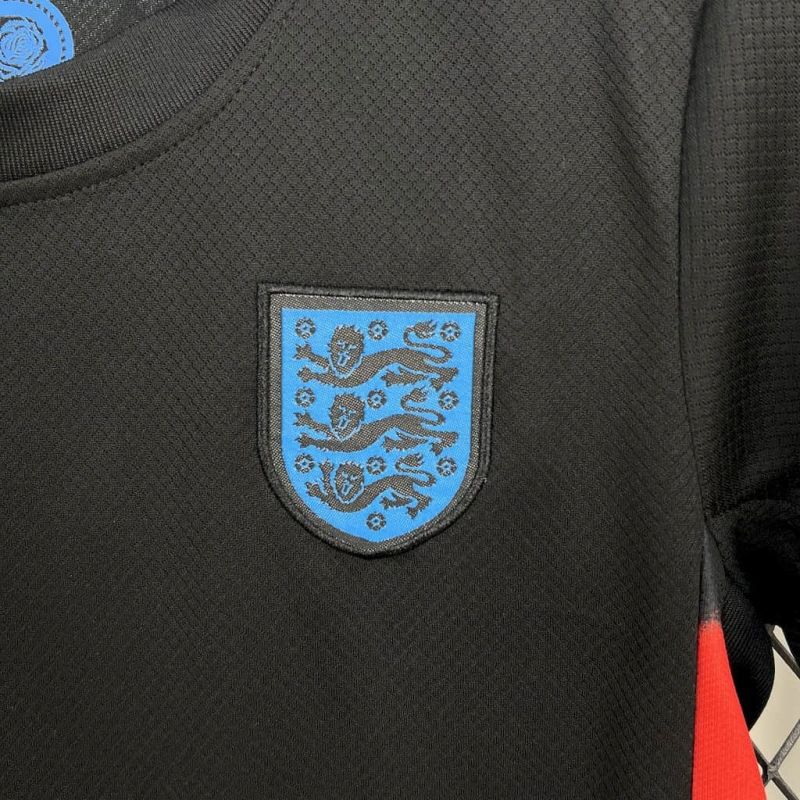 2025-26 England away KIDS 16-28
