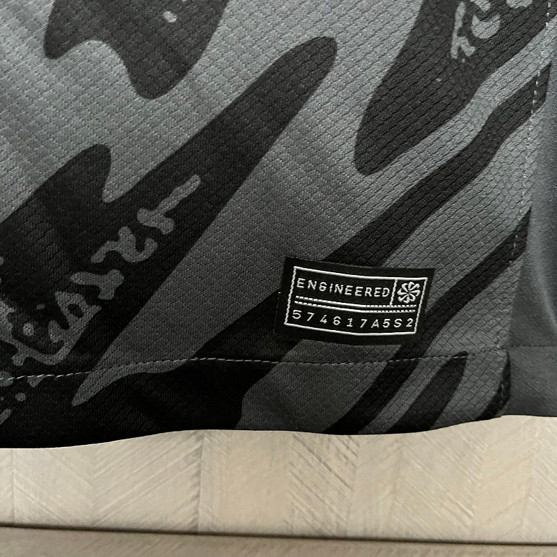 2024-25 Liverpool Goleiro