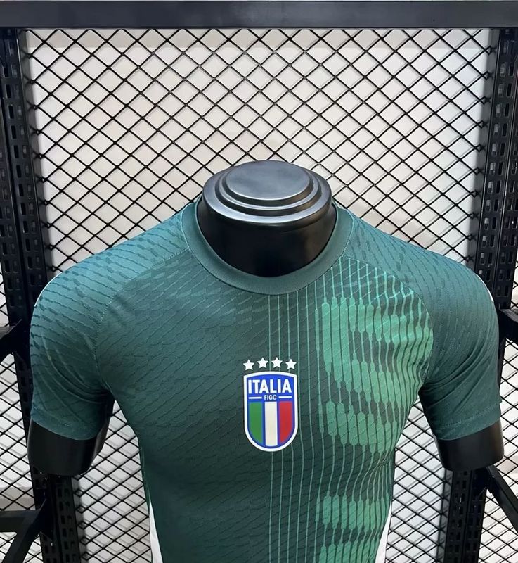 2024-25 Italy Pre-match Player