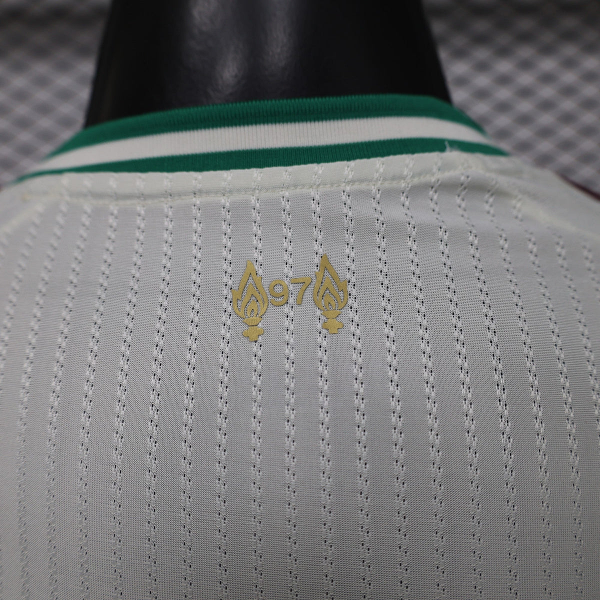 2026-27 Liverpool FC Off-White With Gold Crest Special Edition Player S-3XL