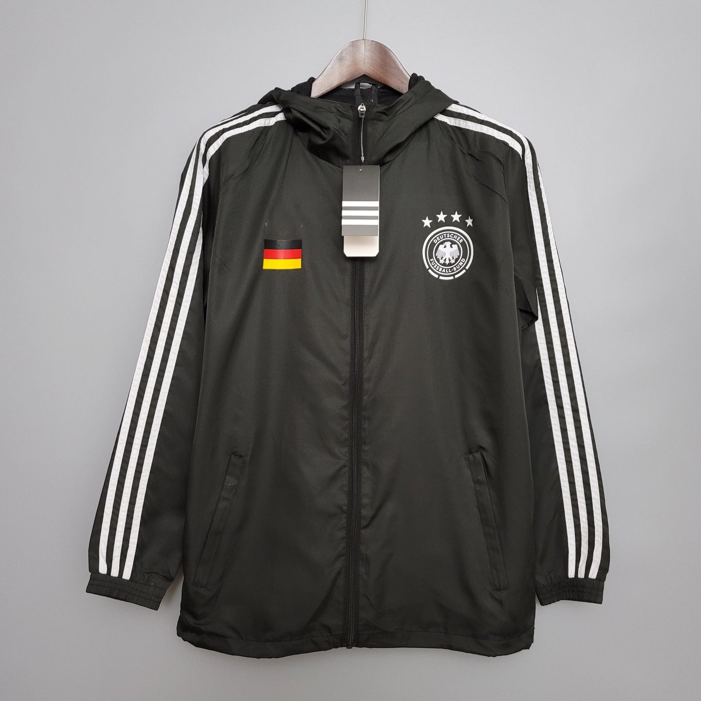 20-21 Windbreaker Germany Black