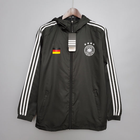 20-21 Windbreaker Germany Black