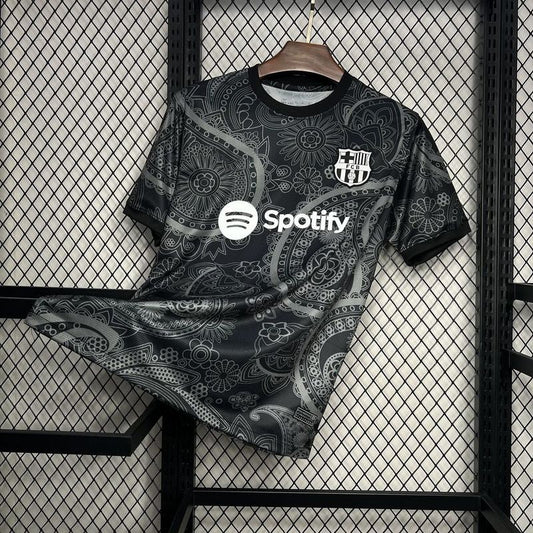2023-24 Barcelona Especial Black
