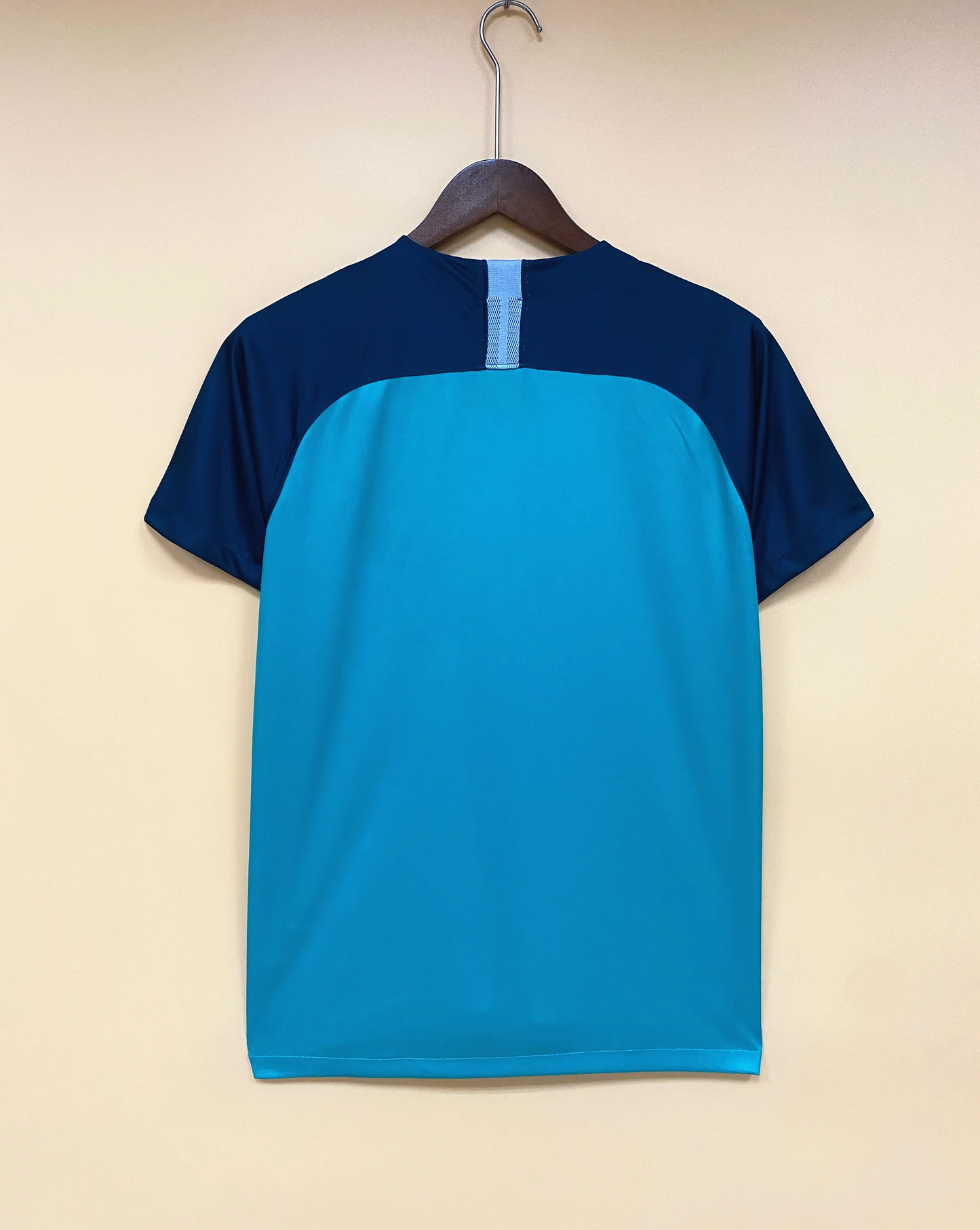 2018-19 Tottenham Second away Retro