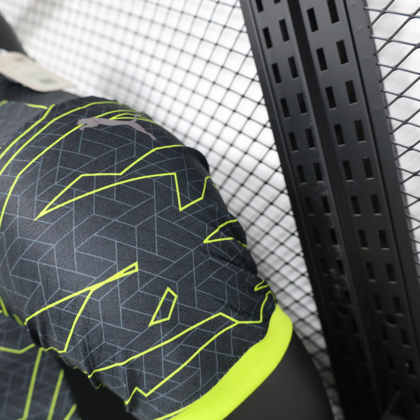 2025-26 BVB Special Black Player