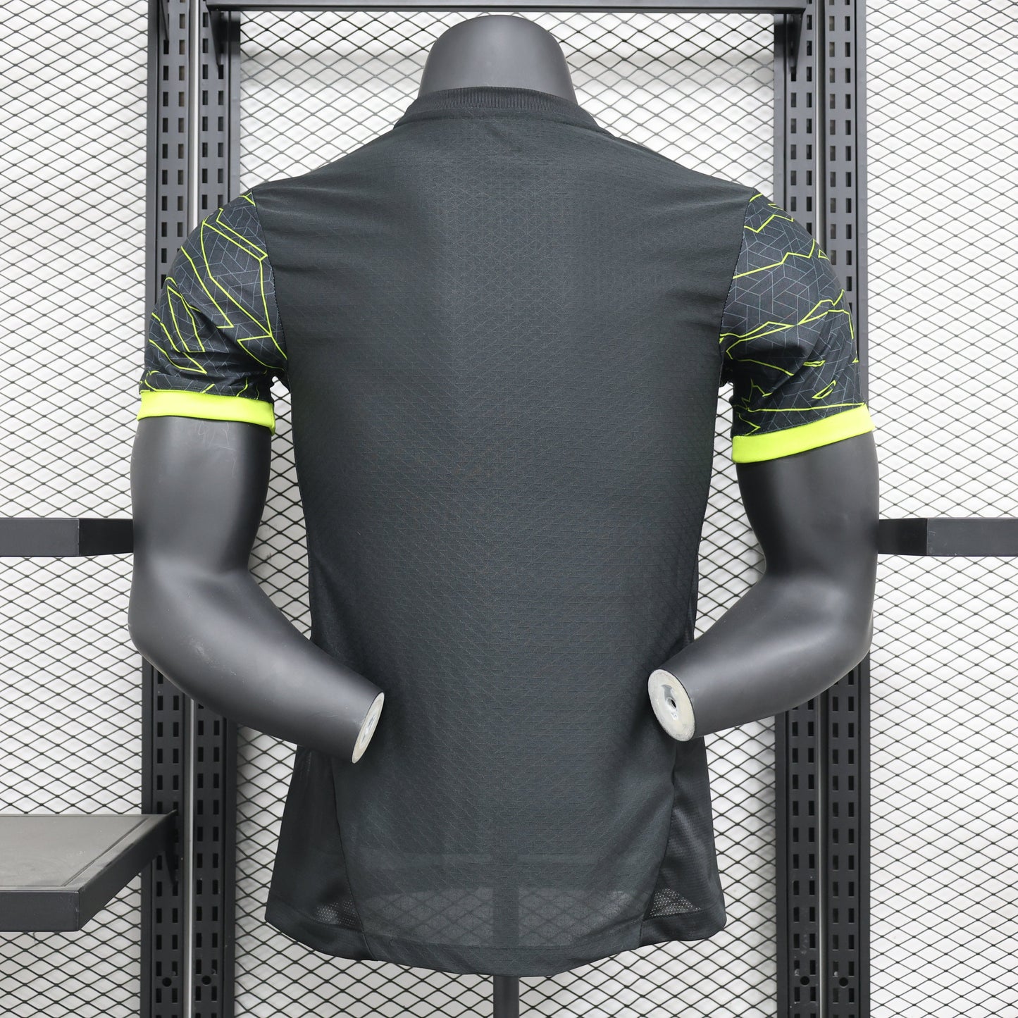 2025-26 BVB Special Black Player