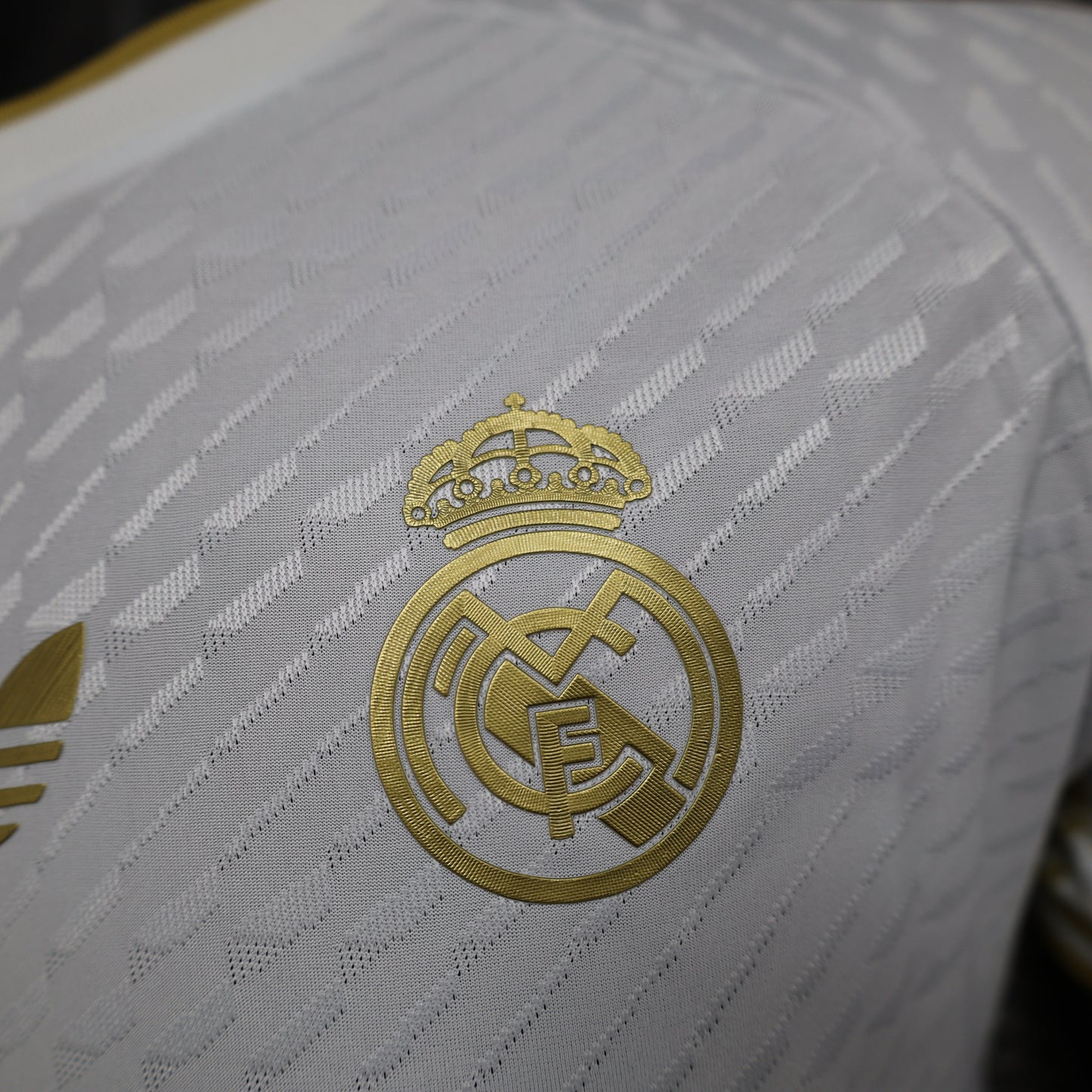 2025-26 Real Madrid Special Gold Dragon Player