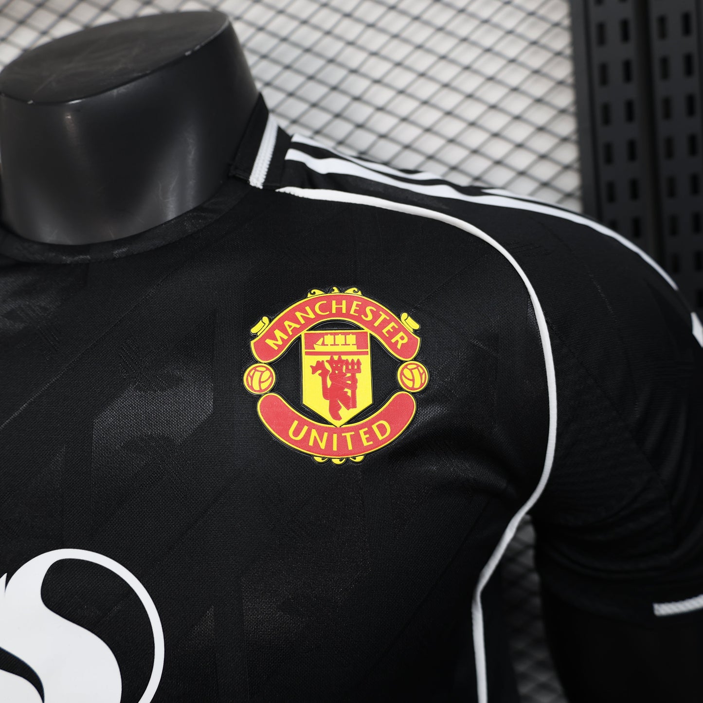 2025-26 Manchester United Special Black Player Size