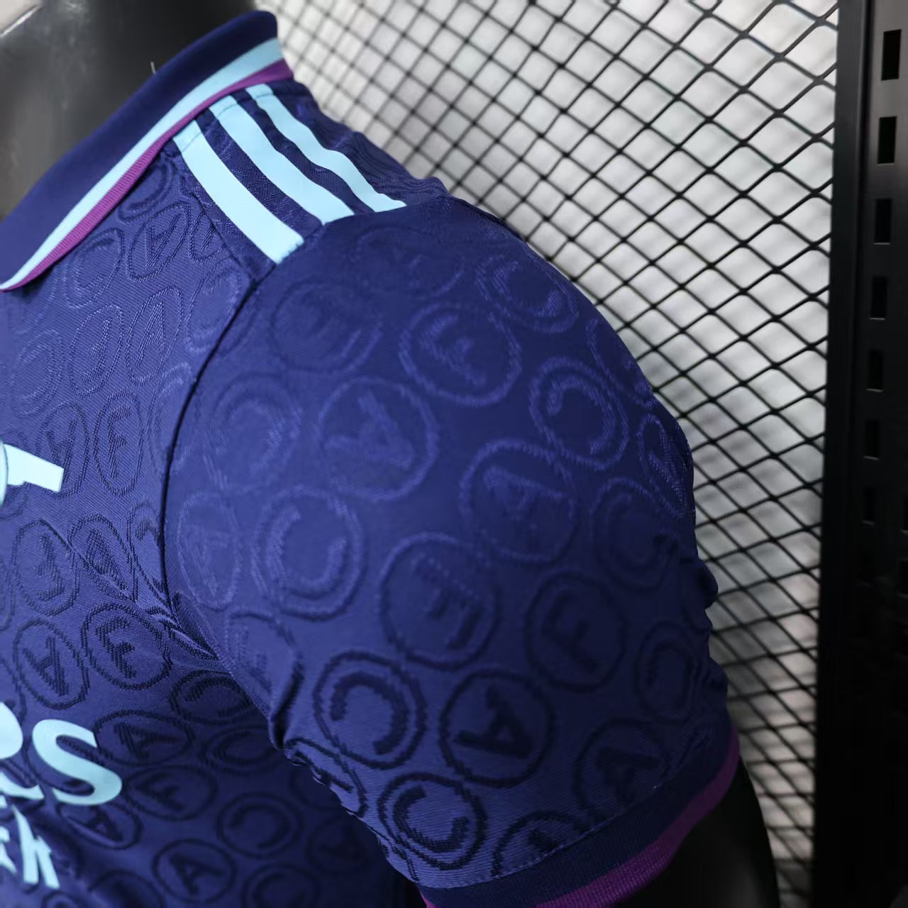 2025-26 Arsenal Special Blue Player Size