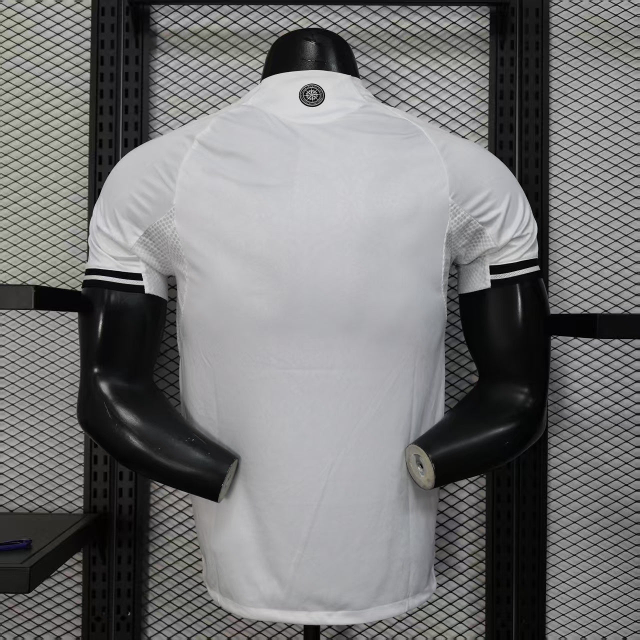 2025-26 Fulham Home Player