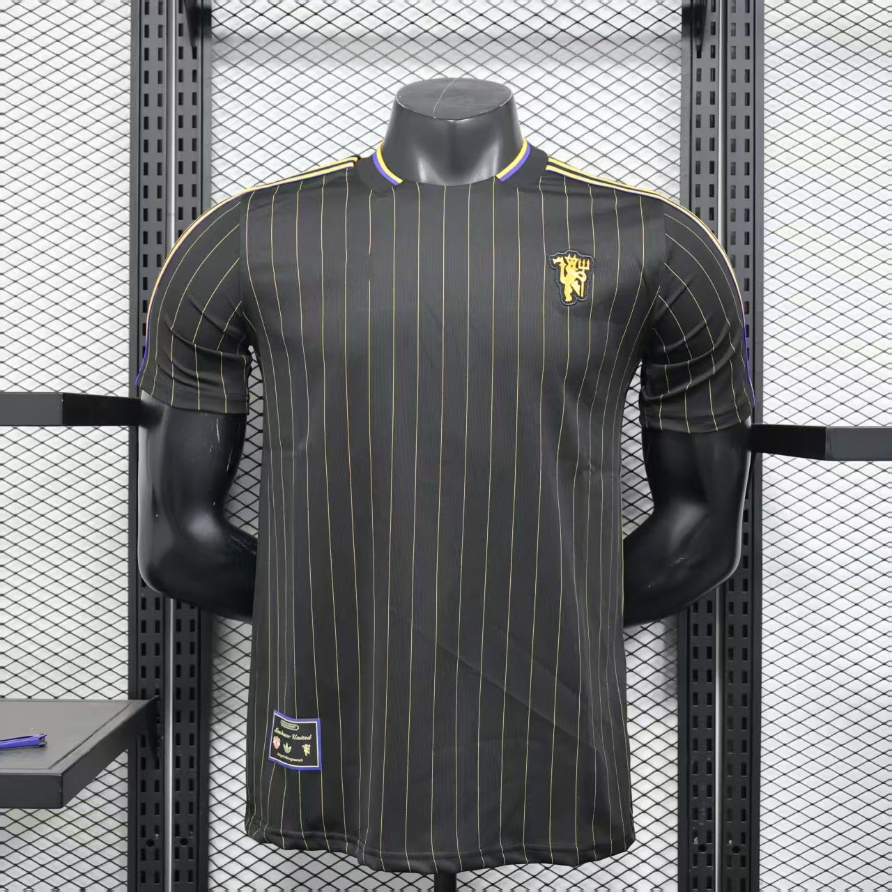 2025-26 Manchester United Casual Style Black Player