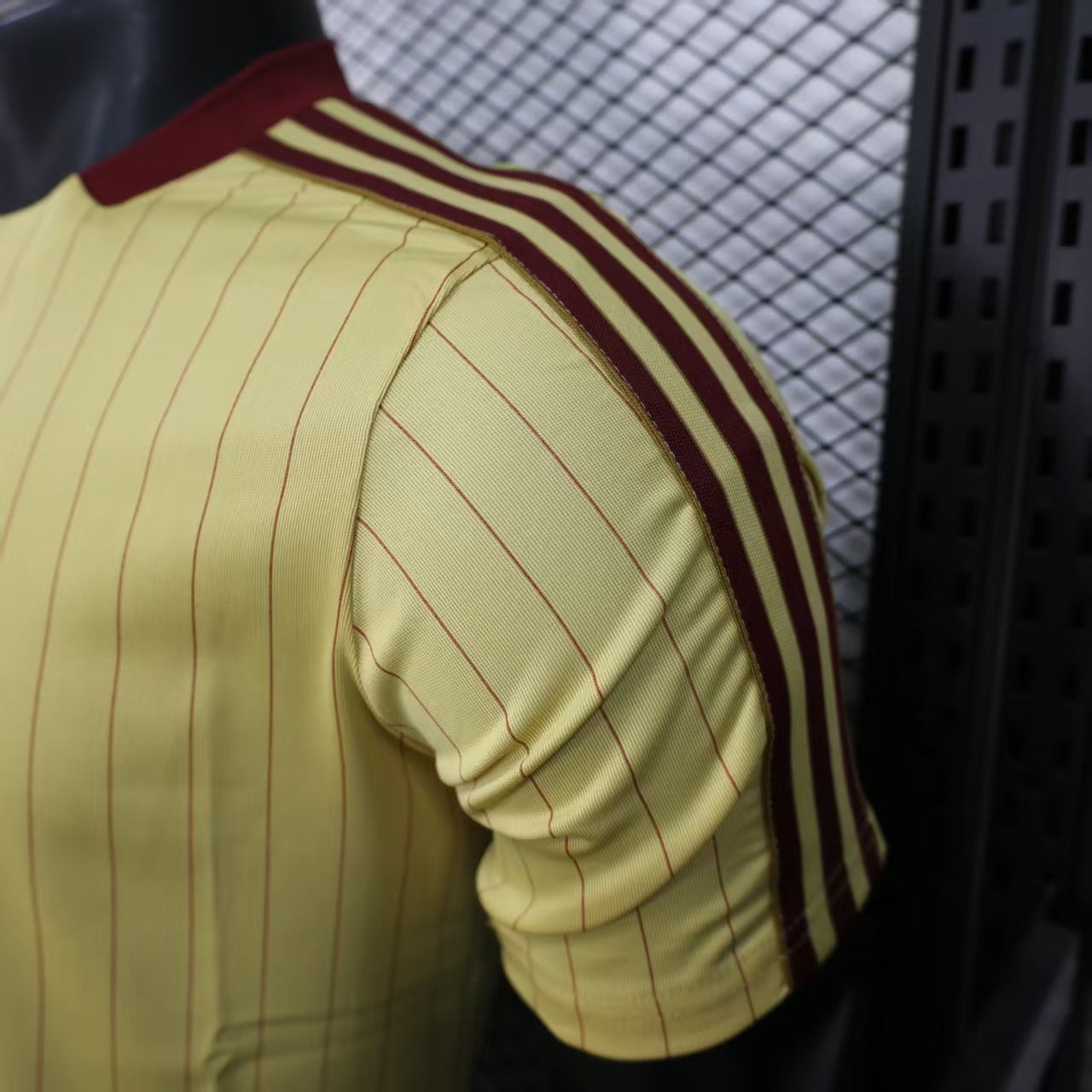 2025-26 Arsenal Casual Style Yellow Player