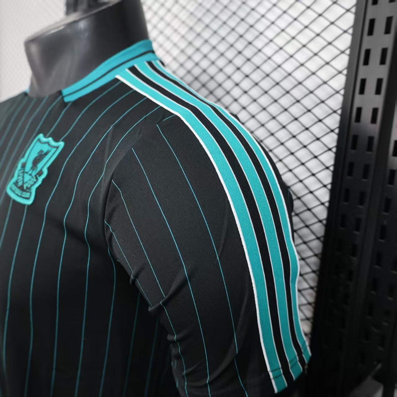 2025-26 Liverpool Casual Style Player