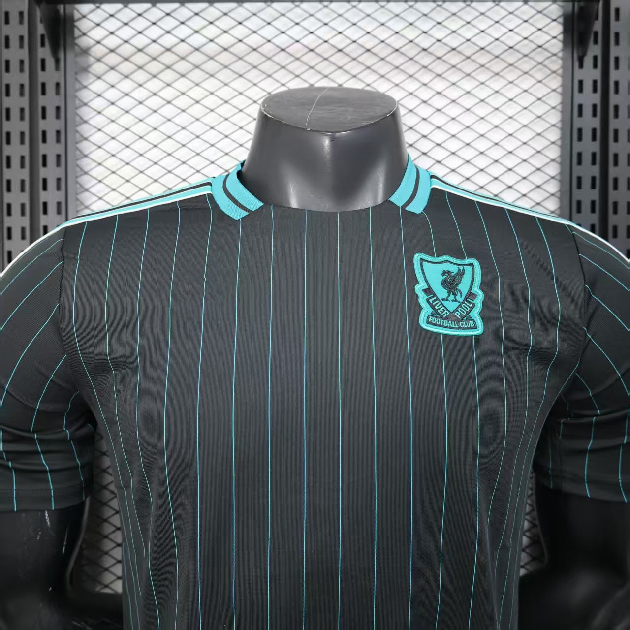 2025-26 Liverpool Casual Style Player